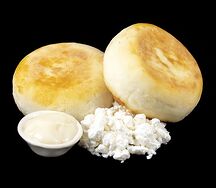 Фермерские сырники со сгущенкой