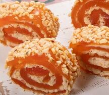 Апельсиновый ролл с ореховым кремом 