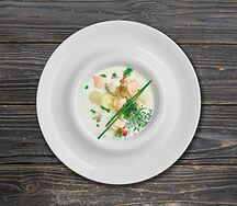 Сливочная уха с лососем и палтусом