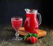 Морс из клюквы и брусники