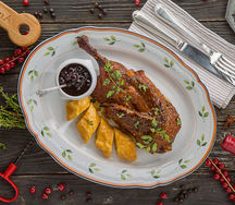 Утка, жареная в печи