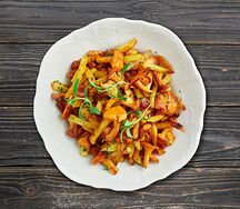 Картофель жареный с лисичками