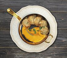 Щучьи котлетки с морковным пюре