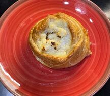 Розочка с творогом