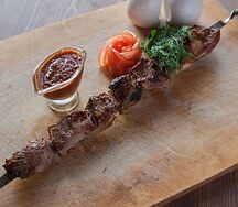 Шашлык из cвинoй шеи по-советски