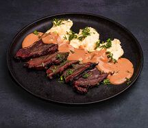 Томлёные щёчки с пюре