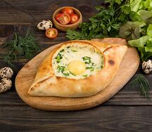 Хачапури с зеленым луком