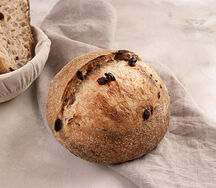 Тартин с клюквой и тыквенными семечками