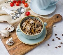 Сытная гречка с шампиньонами и обжаренным луком