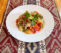 Тёплый салат Мангал из запеченных овощей