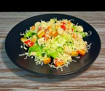 Салат Цезарь с курицей