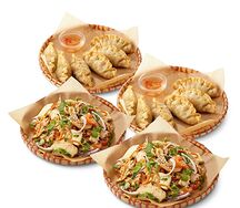 Набор: Вок с лапшой и курицей (2 шт.), Гёдза с креветками и курицей (12 шт.)