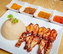 Grilled wings avec attiéké