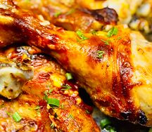 Запеченная куриная голень с гарниром