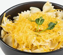Макароны-бантики с сыром