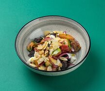 Салат с брынзой и печеными овощами