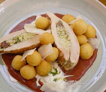 Куриное филе с неаполитанским соусом