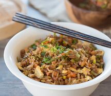 Riz sauté aux légumes