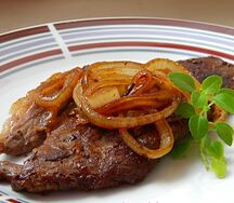 Filet sauté aux oignons