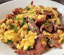Filet sauté aux oeufs