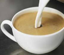 Café au lait et chocolat chaud