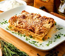 Лазанья Болоньезе