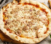 Пицца Тунец с луком