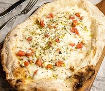 Римская пицца Четыре сыра