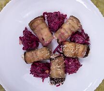 Баклажановые рулетики