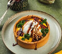 Тарталетка с бурратой