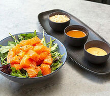 Crispy salmon sald
