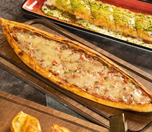 Пиде с мясом и сыром Кашар