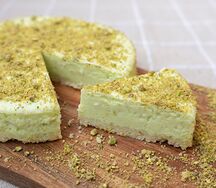 Фисташковый чизкейк, половинка