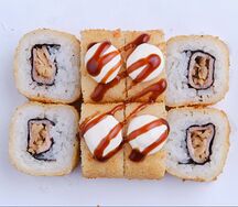 Жареный ролл с беконом и кларием