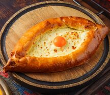 Хачапури по-аджарски