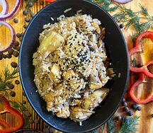 Курица терияки с ананасом и рисом