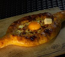 Хачапури по-аджарски