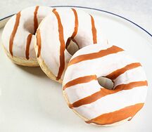 Донат карамельный