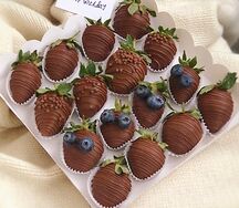 Клубника в шоколаде Черничные ночи