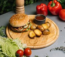 Бургер куриное бедро 