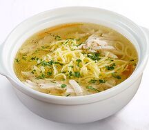 Домашний суп с лапшой