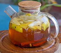 Чай с яблоком и корицей