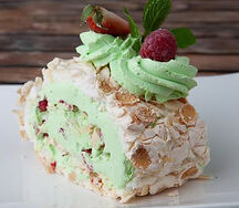 Рулет фисташковый