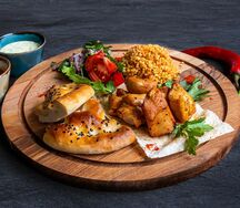 Шашлык куриный с гарниром