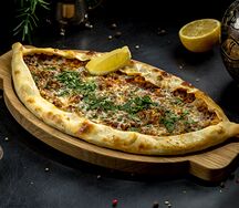 Пиде с мясным фаршем