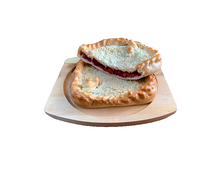 Пирог с яблоками и ягодой