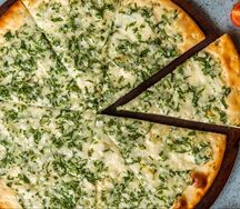 Манакиш сыр с зеленью