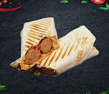 В лаваше с колбаской гриль