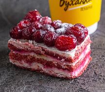 Пирожное Клюковка