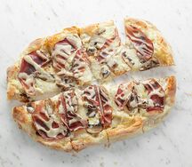 Пиццони брезаола и трюфель